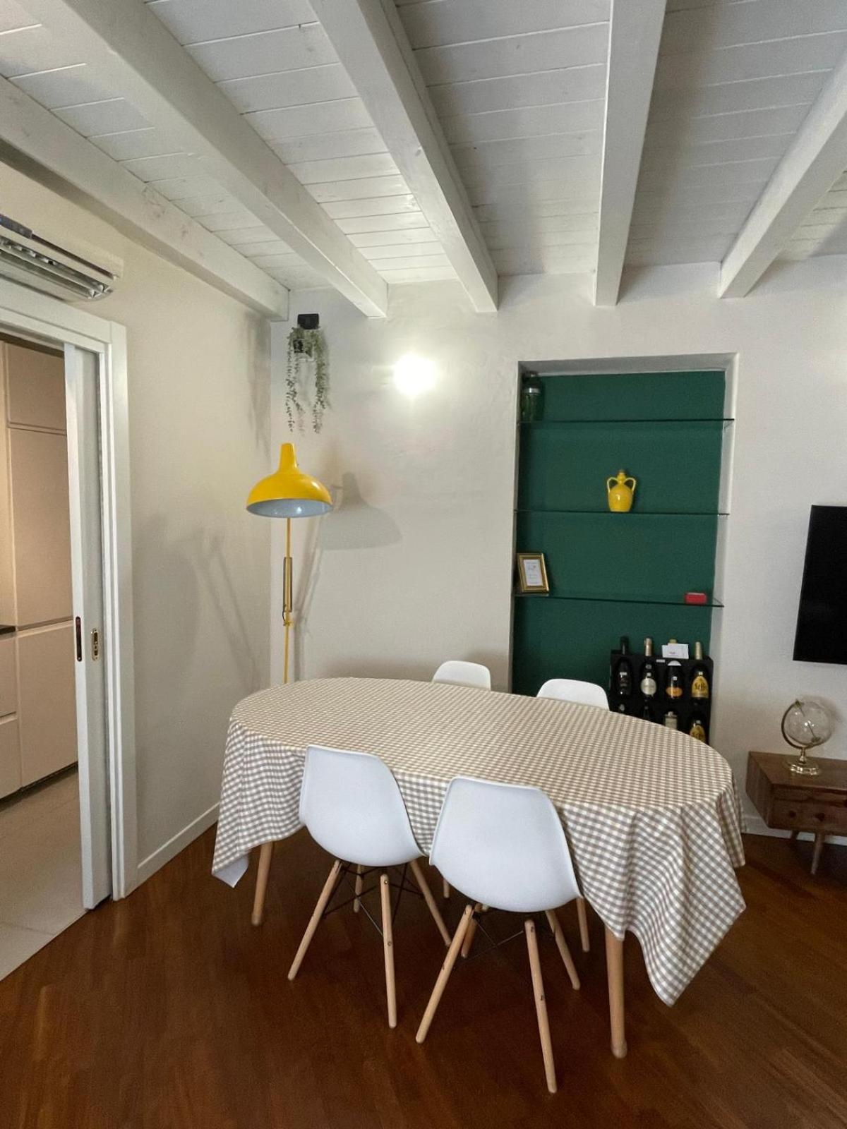 Amelie Apartment Desenzano del Garda Exterior foto
